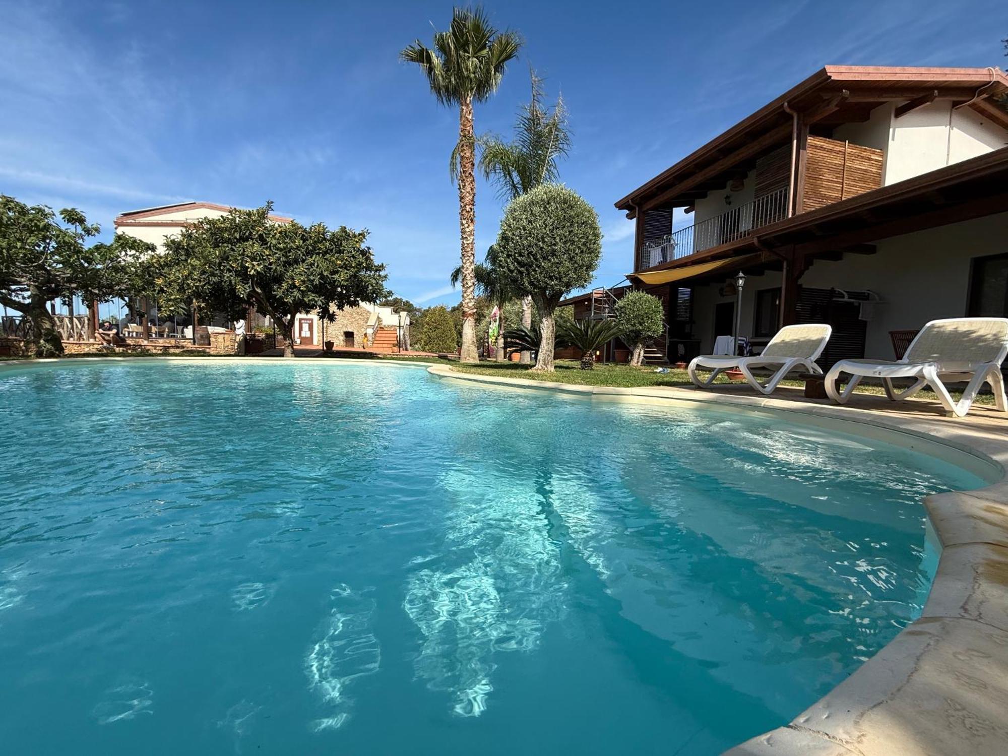 Casale Calabria Bed and breakfast