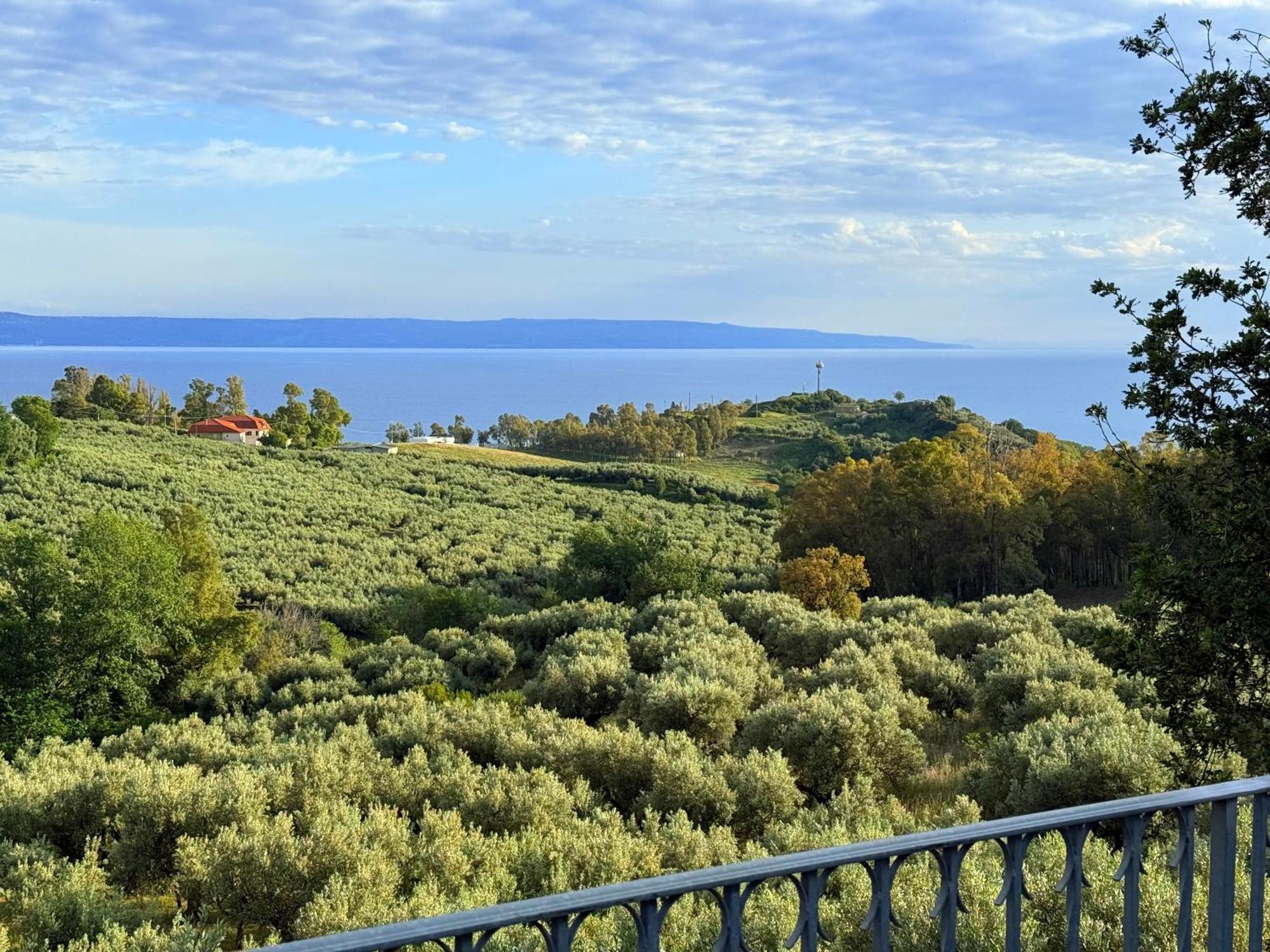 Casale Calabria Bed and breakfast *